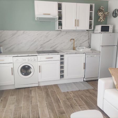 Appartement Jade Dans Residence Proche Tennis/ Centre Naturiste Agde Buitenkant foto