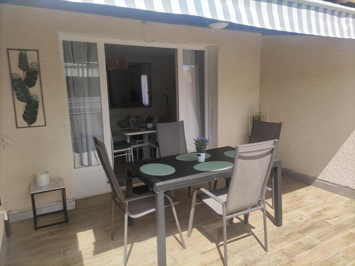 Appartement Jade Dans Residence Proche Tennis/ Centre Naturiste Agde Buitenkant foto